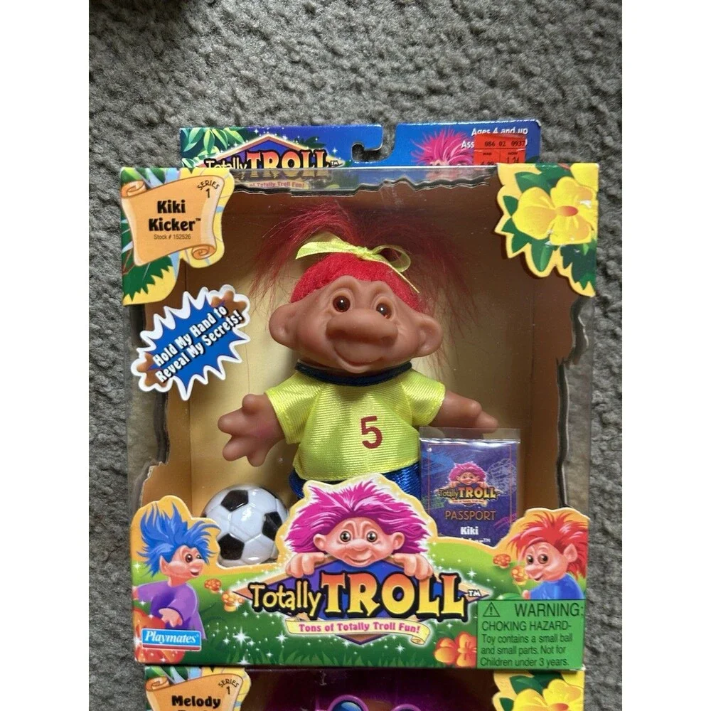 Vintage NEW 2001 Totally Trolls Dolls Kiki Kicker & Melody Rock SEALED
